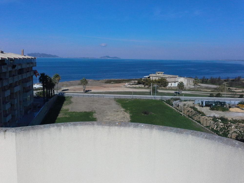 Residence Le Saline Марсала Екстер'єр фото