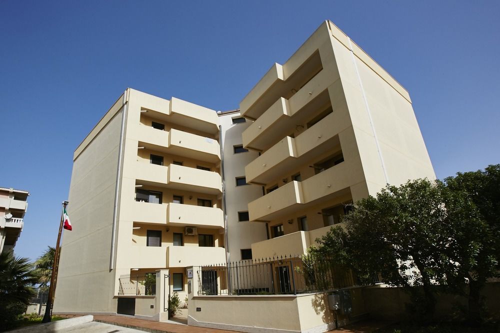 Residence Le Saline Марсала Екстер'єр фото